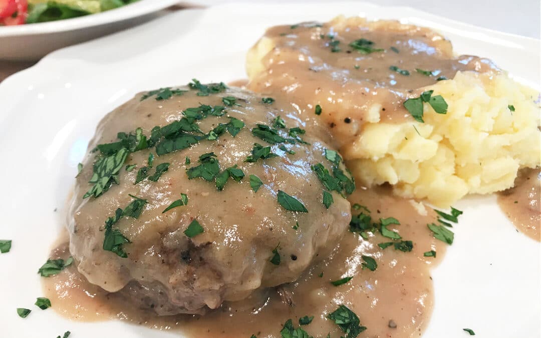 Frugal Winter Comfort Food: Hamburger Steaks with Mashed Potatoes and Gravy