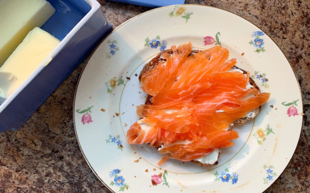 How to Make Your Own Home-Cured Salmon Gravlox